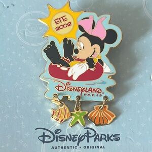 Disneyland Resort Paris Summer Inner Tube Minnie Mouse LE 3,000 Pin